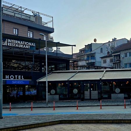 International Palace Veles Eksteriør billede